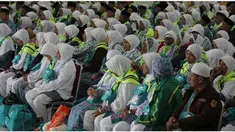 Ratusan calon jemaah mengaku ditipu biro umrah dan haji PT Lasantu Sentosa yang beralamat di Jalan Wibawa Mukti / Bekasi/ Jawa Barat// Mereka kini telantar di kantor perusahaan/Tanpa kejelasan / karena baik pemilik maupun karyawan biro itu tidak ada di te