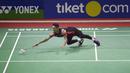 Tunggal putra Indonesia, Jonatan Christie, saat melawan wakil Denmark, Hans-Kristian Solberg Vittinghus, pada Indonesia Open 2019 di Istora, Jakarta, Kamis (18/7). Jonatan menang 22-20, 21-13. (Bola.com/M Iqbal Ichsan)