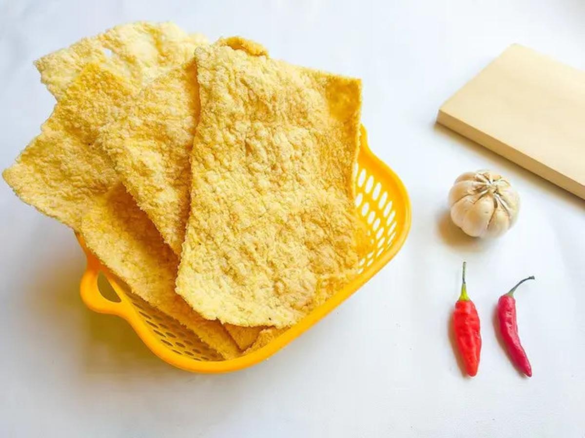 Rahasia Kerupuk Melempem Kembali Renyah Tanpa Dimasak Ulang