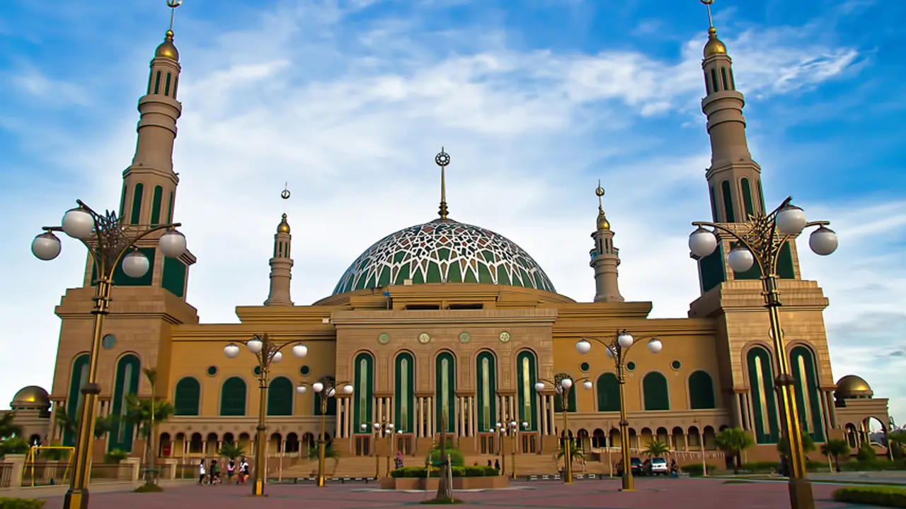 6 Masjid Cantik di Indonesia