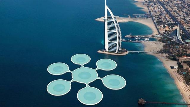 Lapangan Tenis Bawah Laut Pertama di Dunia