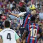 Kemenangan 1-0 ini sudah cukup buat Barcelona untuk menjaga jarak dengan Real Madrid. (AP Photo/Joan Monfort)