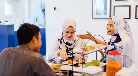 Bacaan Doa Sesudah Makan Lengkap Beserta Hadistnya Lifestyle Fimela Com