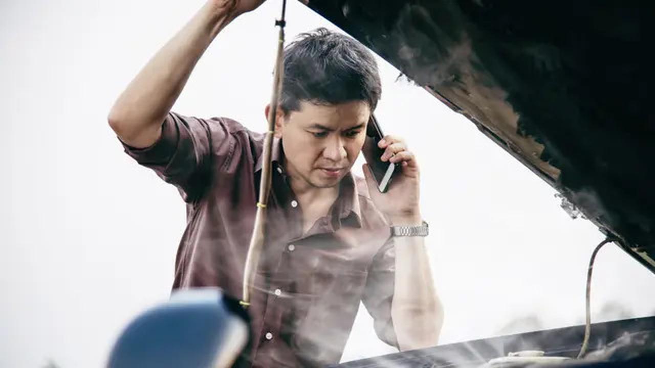 Jangan Panik! Begini Cara Cepat Mengatasi Mesin Mobil Overheat