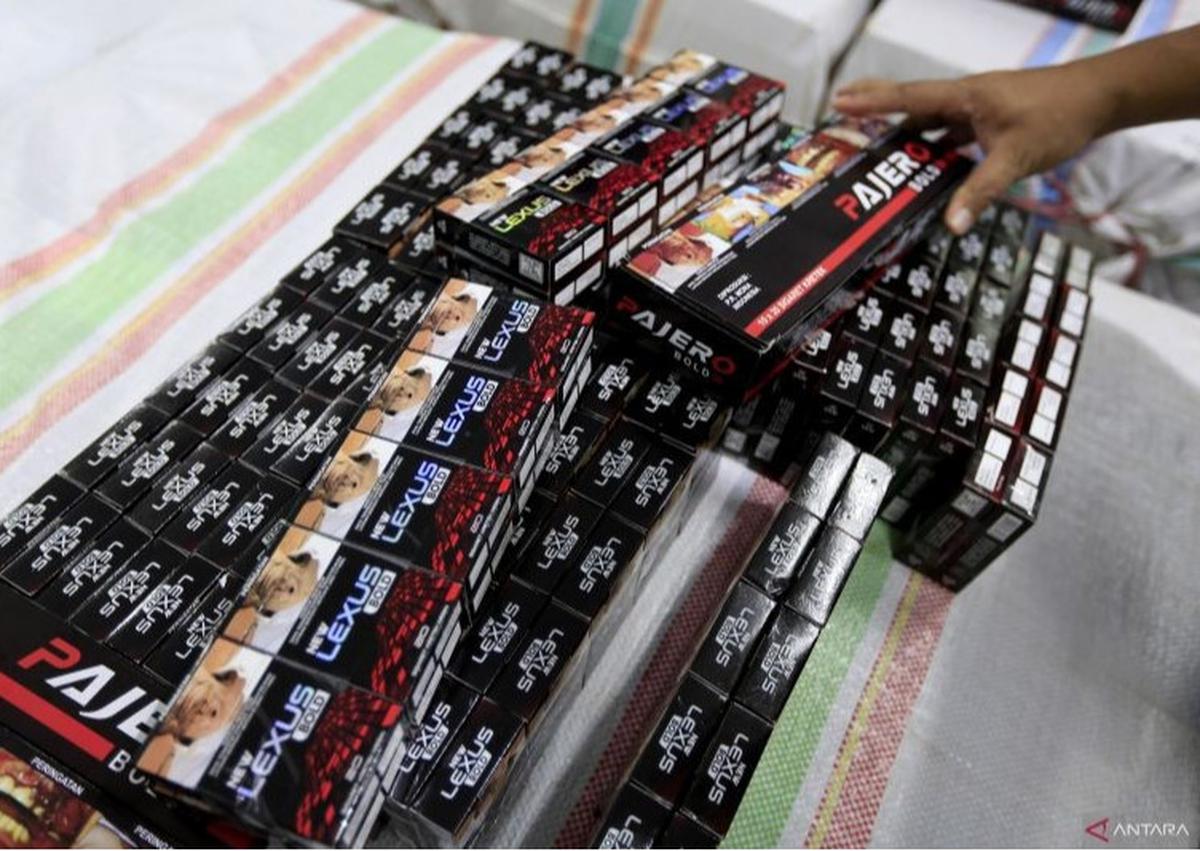 Isu Rokok Ilegal: Benarkah Kenaikan Cukai Penyebabnya?