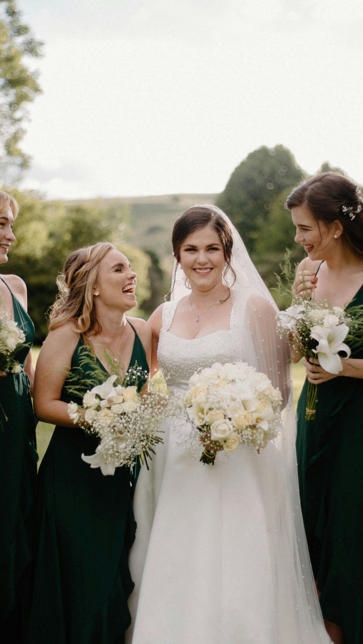 <b>Pilihlah Dress Bridesmaid yang Simpel dan Tetap Elegan</b>