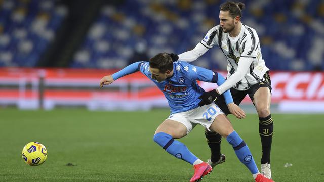 Gol Penalti Lorenzo Insigne Antar Napoli Bungkam Juventus