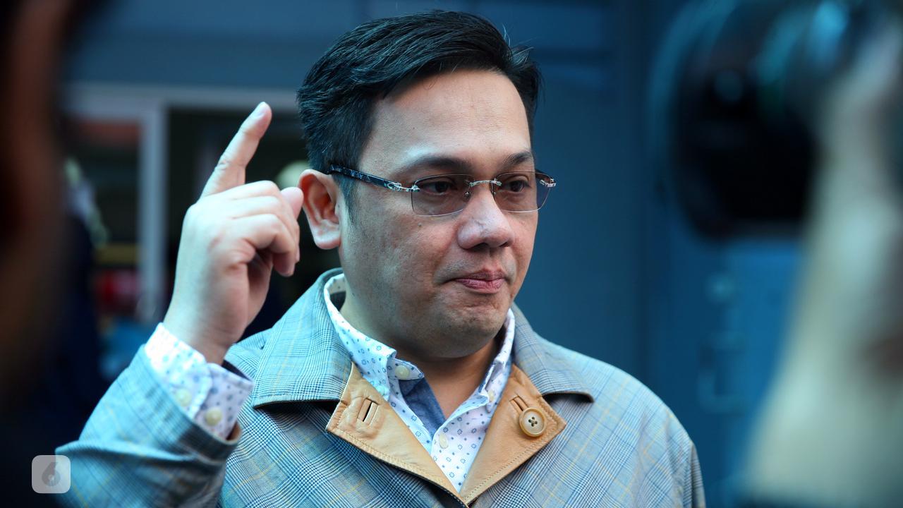 [Bintang] Farhat Abbas