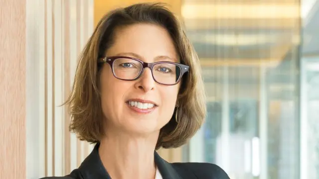 (5) Abigail Johnson