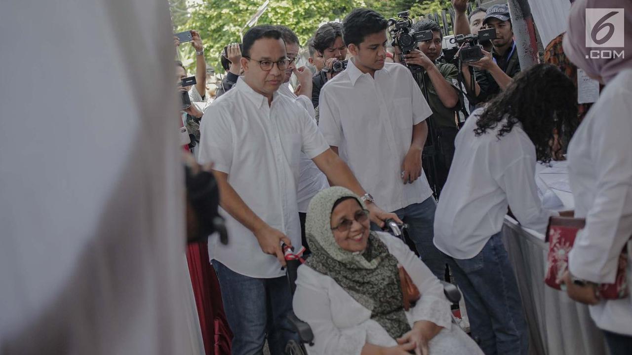 Tinggal di Jakarta