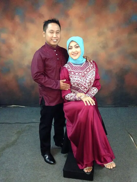 Seorang pramugari cantik, berhasil meluluhkan hati Narji. Duduk di kursi pesawat, perasaan dag dig dug dirasakan ketika melihat pramugari cantik bernama Widiyanti atau biasa disapa Diyan. (dok. Pribadi)