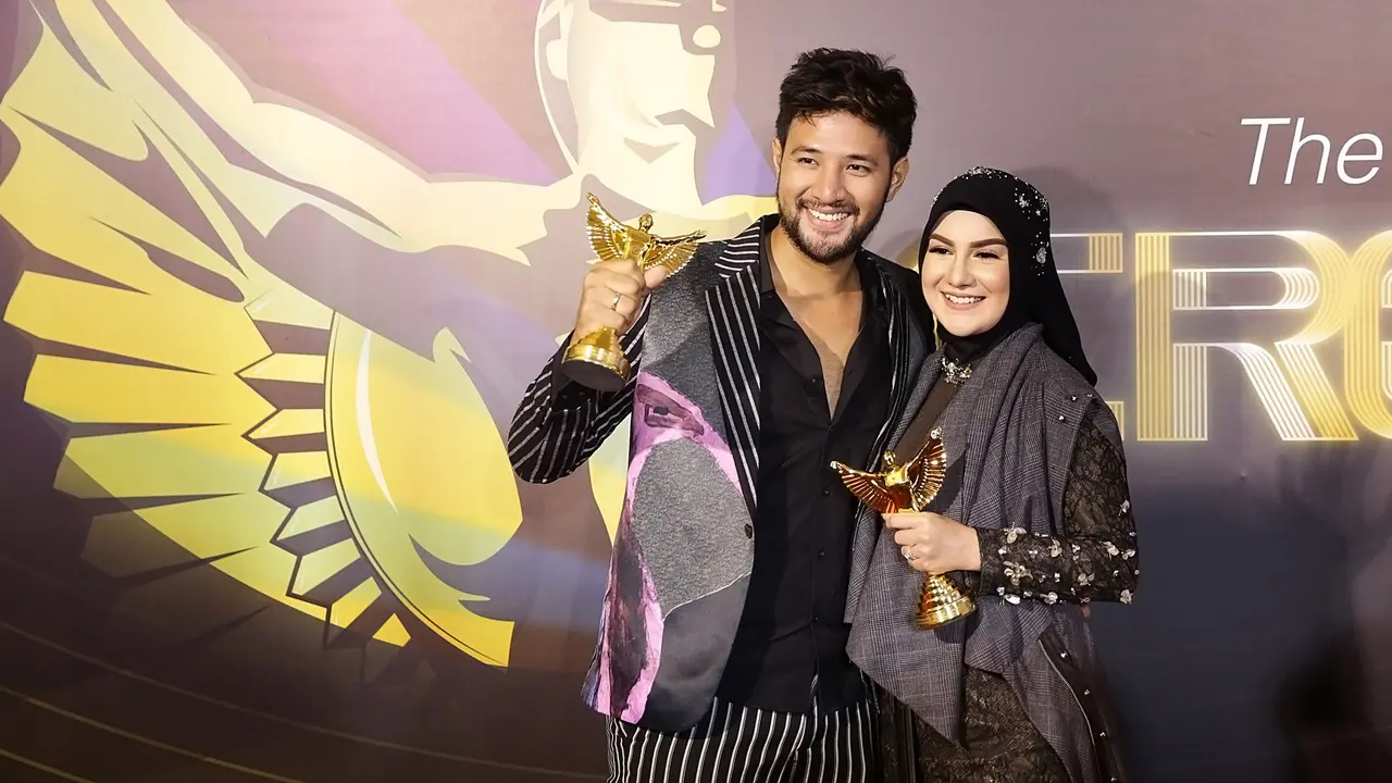 [Fimela] Ammar Zoni dan Irish Bella