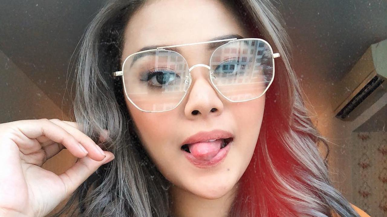 [Bintang] Aurel Hermansyah