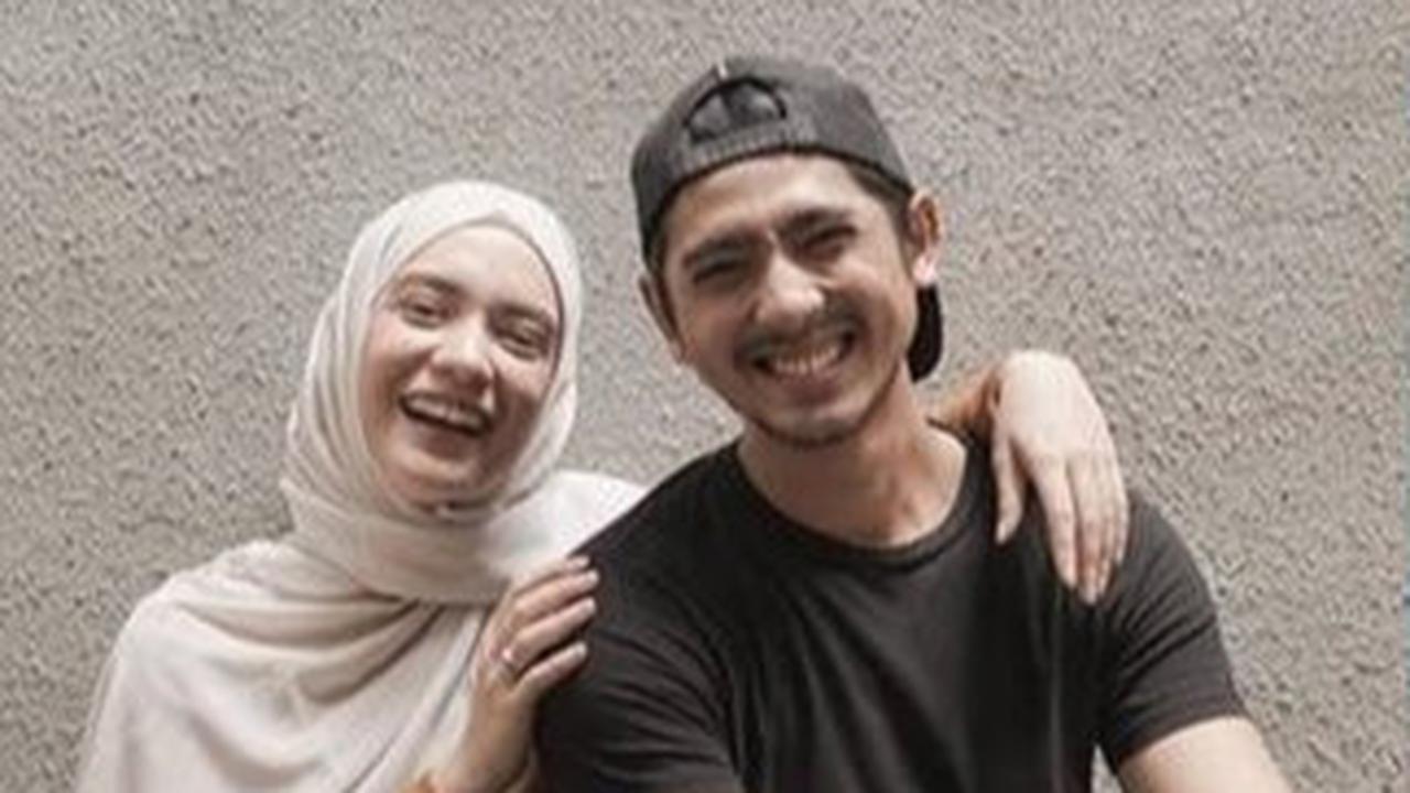 Arya Saloka Resmi Gugat Cerai Putri Anne, 7 Potret Lawas Mereka Saat Pernikahan Bahagia Masih Utuh