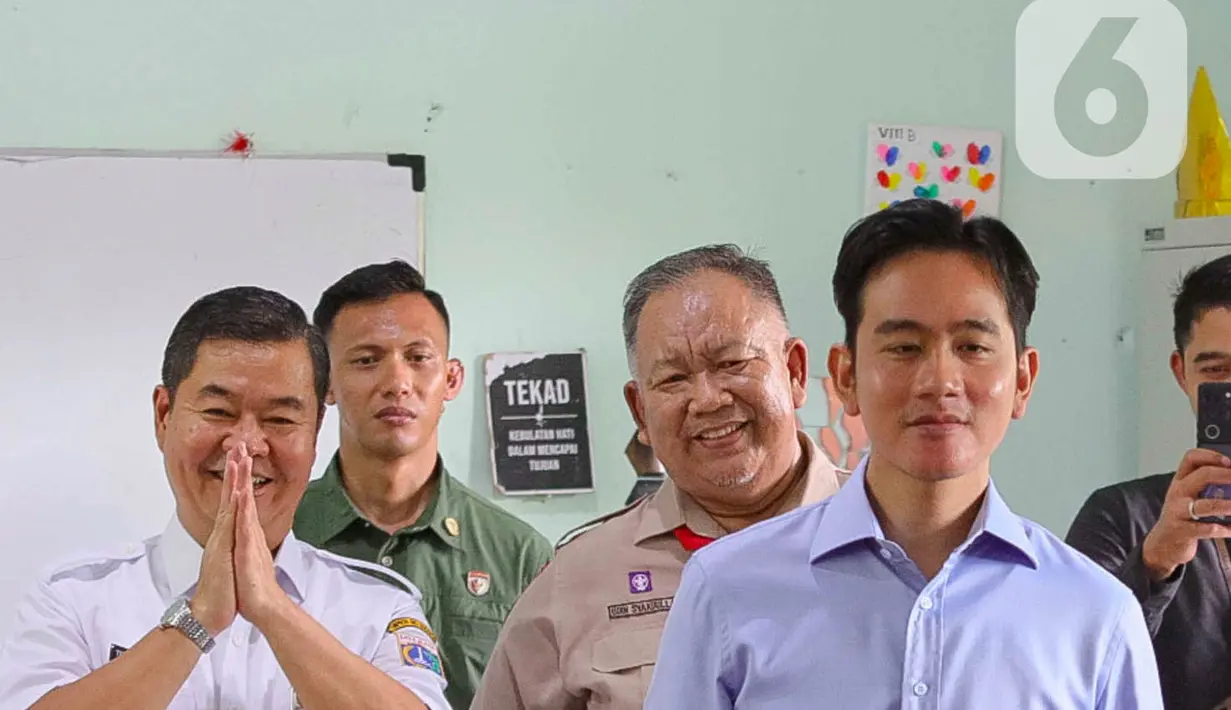 <p>Paket makanan tersebut telah melalui proses uji klinis dan standar kesehatan. (Liputan6.com/Herman Zakharia)</p>