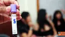 Citizen6, Bogor: Dalam razia Penyakit Masyarakat (Pekat), Selasa(28/6), terjaring empat orang PSK dan 4 waria, semuanya langsung dibawa ke Dinas Sosial Kota Bogor untuk menjalani pemerikaan kesehatan. (Pengirim: Tri Iswanto)