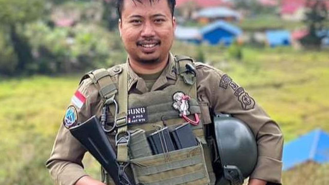 Berdasarkan informasi diperoleh, jenazah Briptu Rudi Agung telah berhasil dievakuasi dan saat ini berada di RSUD di Oksibil, Pegunungan Bintang.