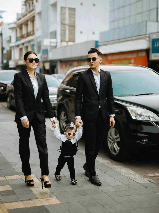 [Fimela] Anak Dory Harsa dan Nella Kharisma