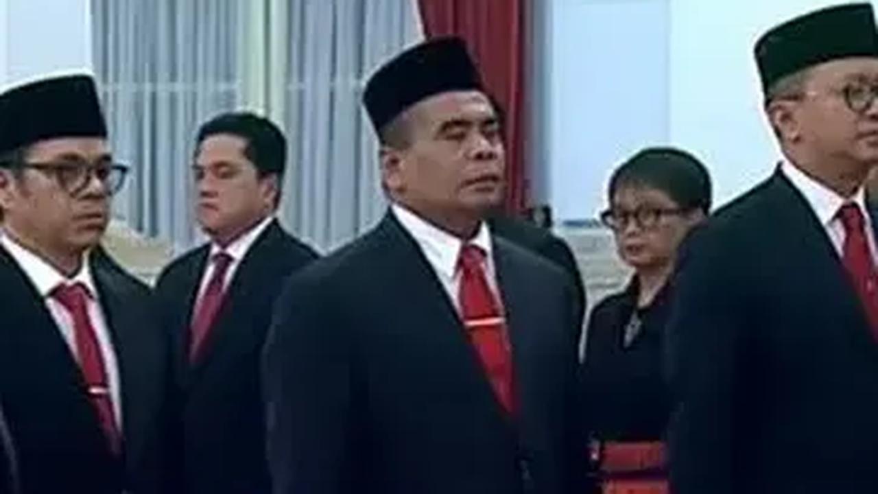 Paiman pernah menjabat sebagai Komisioner PT Food Station Tjipinang Jaya pada 2013 dan Komisaris Independen PT Perusahaan Gas Negara (PGN) pada 2015.