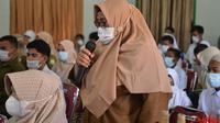 Suarni, guru SLB di Aceh. Foto: Humas Pemprov Aceh