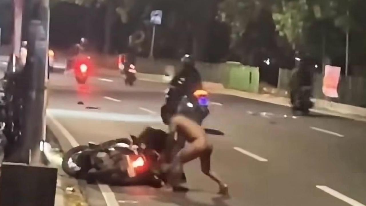 Polisi Tangkap Pria Bugil Mengamuk di Lenteng Agung, Dipastikan Bukan ODGJ
