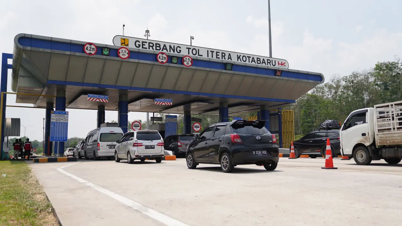 Gerbang Tol Itera Kotabaru