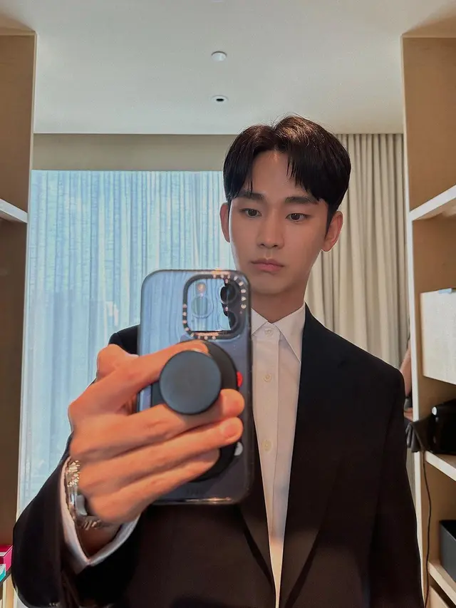 [Fimela] Kim Soo Hyun