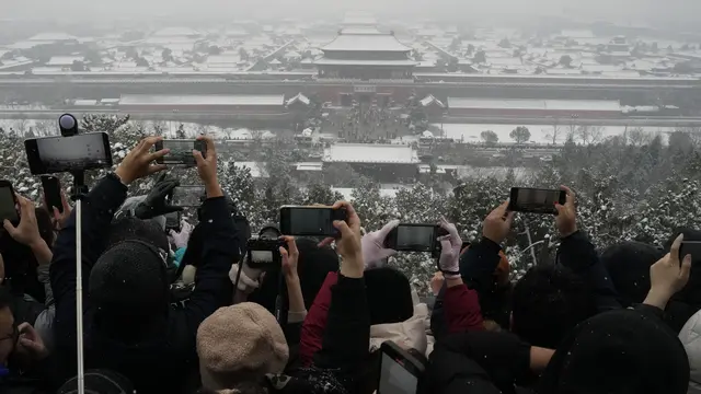 Istana Kota Terlarang di China Berselimut Salju