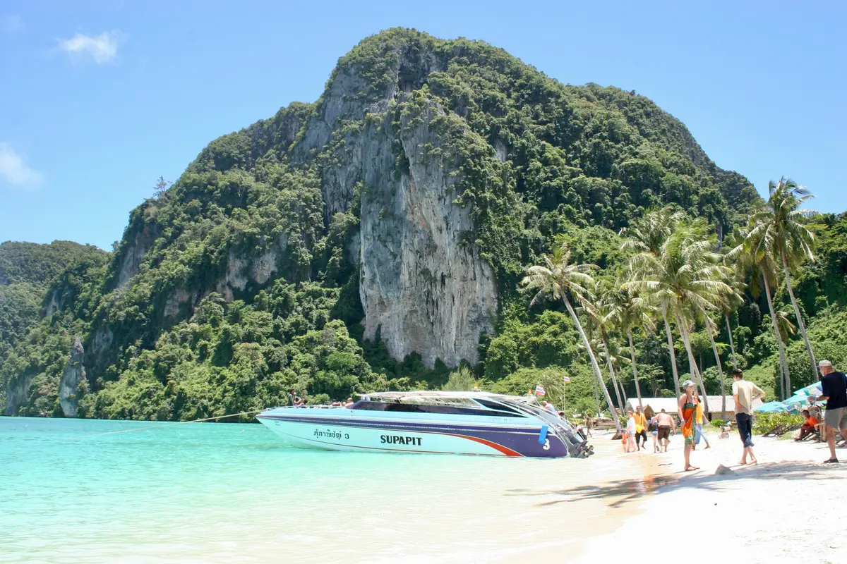 Turis-turis Israel Diduga Buka Bisnis Wisata Ilegal, Bikin Resah Warga Thailand Selatan