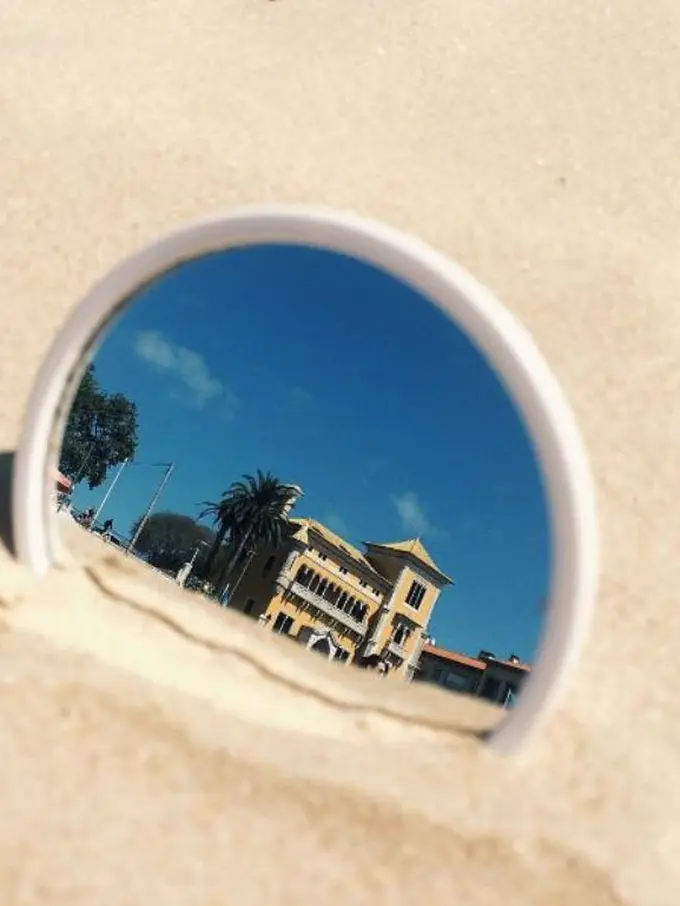 [Bintang] 10 Ilusi yang Diciptakan dari Refleksi Cermin Mini, 10 Ilusi yang Diciptakan dari Refleksi Cermin Mini, Cantik!