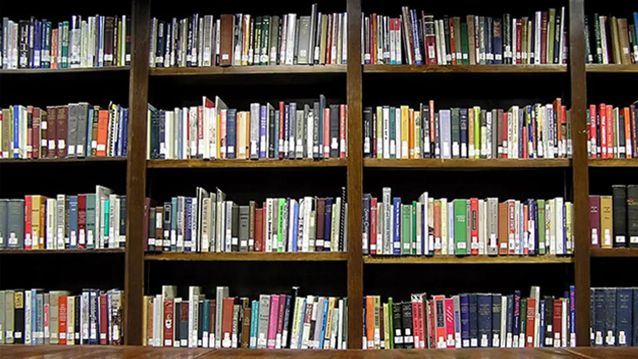 perpustakaan-1130912b.jpg
