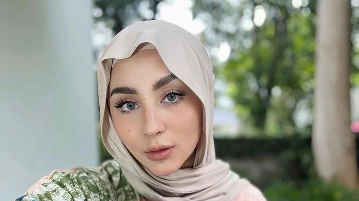 8 Tips Penting Panduan Memilih Bahan Hijab Nyaman untuk Aktivitas Sehari-hari