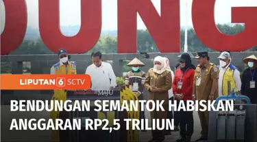 Presiden Joko Widodo meresmikan Bendungan Semantok di Kabupaten Nganjuk, Jawa Timur. Bendungan berkapasitas 30,26 juta meter kubik ini diproyeksikan mampu mengairi sawah seluas 1.900 hektar, guna meningkatkan produktivitas petani.