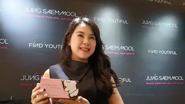 Tips Mengaplikasikan Cushion agar Wajah Tak Cakey
