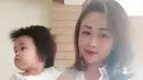 Ini dia istri dari Peppy yang bernama Julia Hermawan. Memiliki paras oriental dan memesona, membuat Peppy jatuh hati pada Julia Hermawan. (Liputan6.com/IG/@julia_peppy)