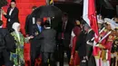 Saat menyambut di dekat tangga pesawat, Presiden Prabowo Subianto dan Presiden Turki Recep Tayyip Erdogan sempat terlihat berbincang ringan. (BAY ISMOYO/AFP)