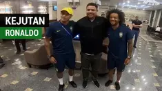 Berita video Ronaldo memberi kejutan untuk tim Brasil di Piala Dunia 2018.
