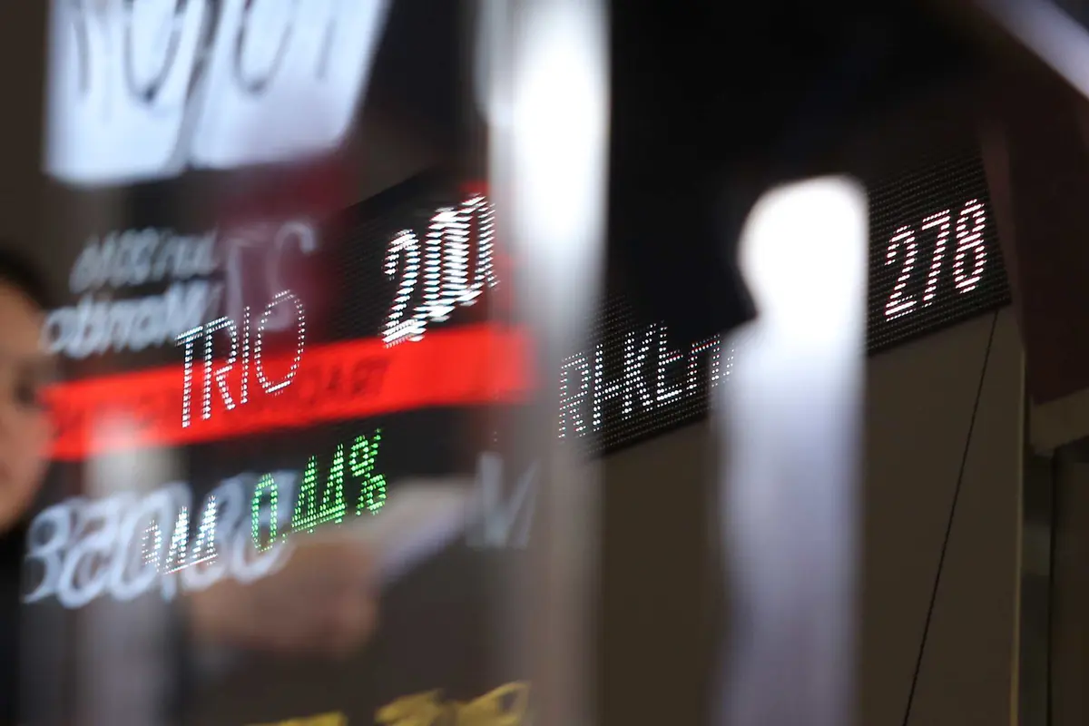 20160627-Perdagangan-Saham-Jakarta-AY