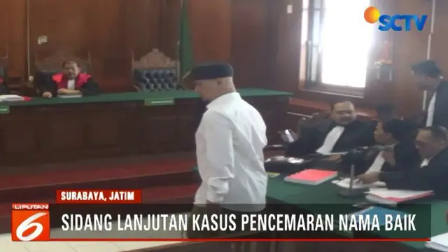 Dari tiga saksi ahli yang diajukan, jaksa hanya bisa menghadirkan satu orang saksi ahli bahasa, yakni seorang akademisi bernama Andik Yulianto dari fakultas bahasa dan seni Universitas Negeri Surabaya.