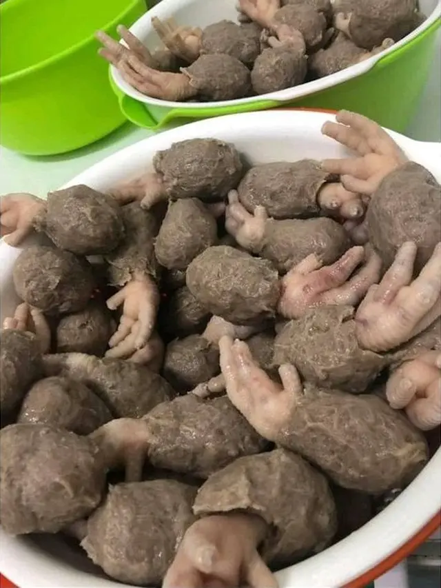 6 Bentuk Bakso Ini Terlalu Unik, Pembeli Geleng Kepala
