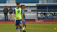 Striker baru Persib, Jonathan Bauman. (Liputan6.com/ Kukuh Saokani)