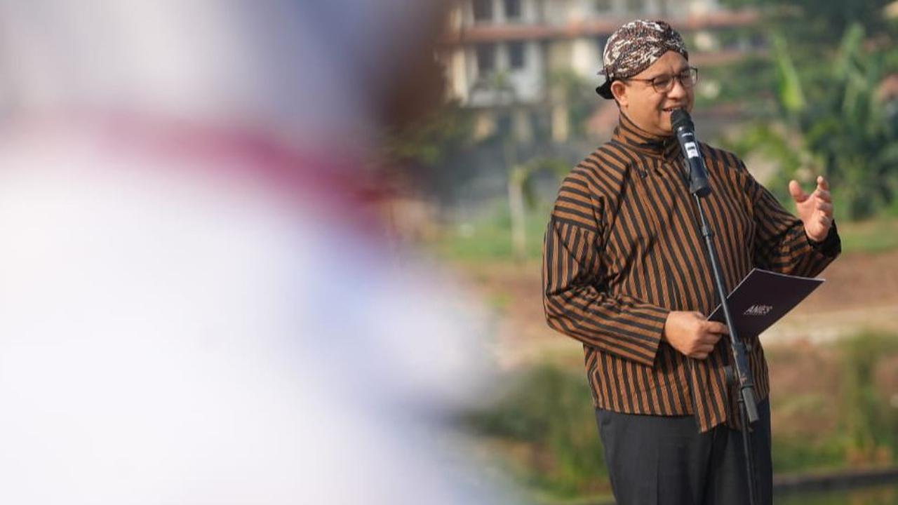 "Bagi kami, Anies bukan kompetitor yang patut diremehkan. Beliau dengan Ganjar adalah sosok calon pemimpin yang cerdas. Keduanya sama sama dalam satu almamater, kampus terhebat di Indonesia, yakni Univ Gajah Mada," ujar Said.