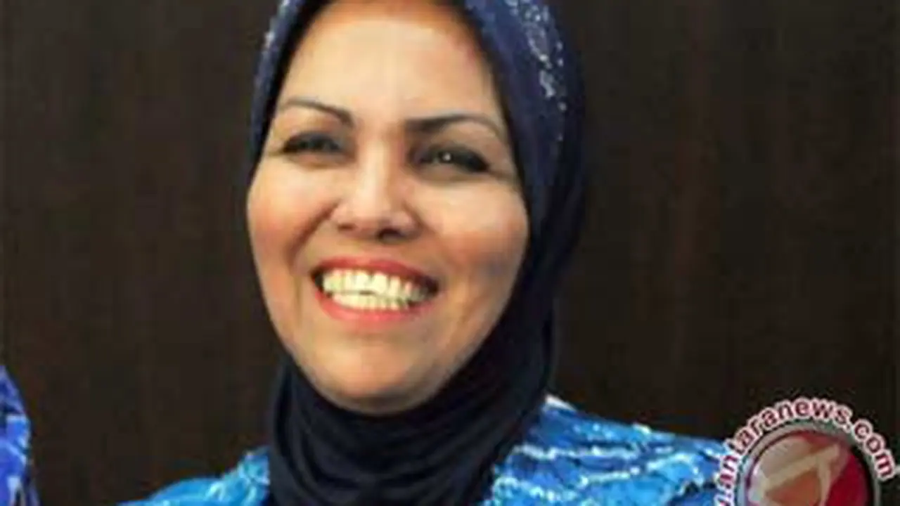 120626bnurhayati.jpg