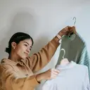 5 Fashion Item Wajib agar Tampil Effortless dan Stylish Setiap Hari