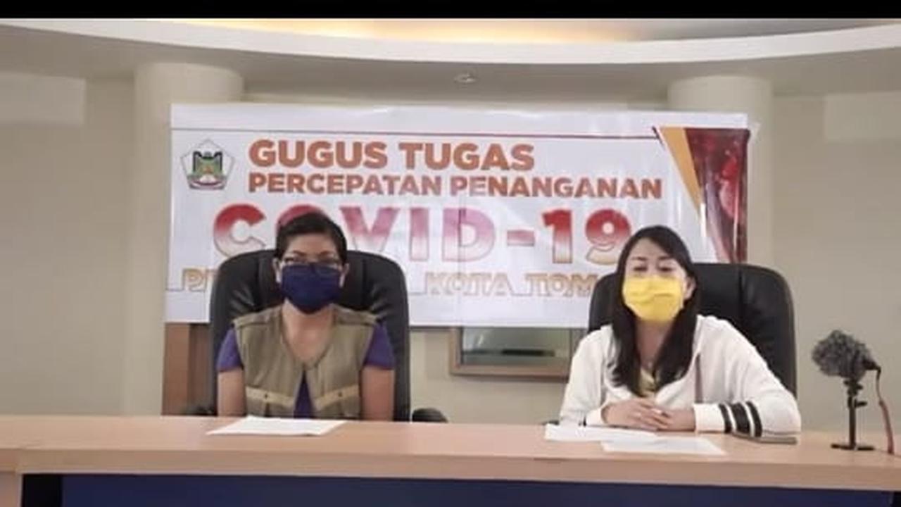 Juru Bicara Gugus Tugas Percepatan Penanganan Covid-19 Kota Tomohon Yelly Potuh (kanan).
