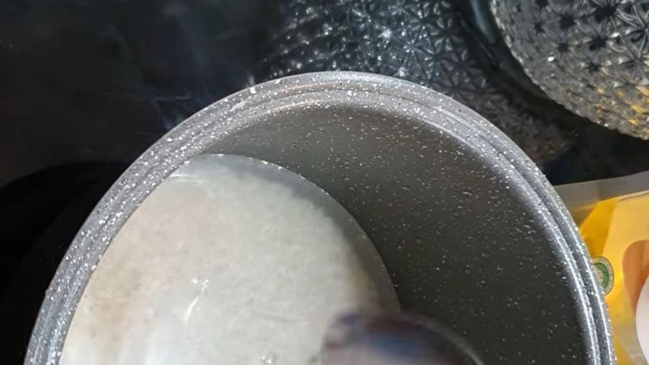 Tambahkan Gula dan Garam