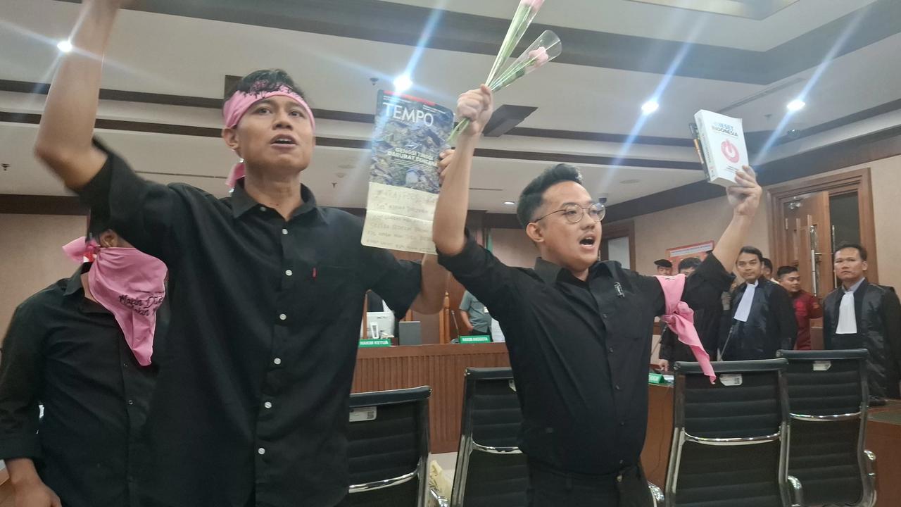 Delpedro Dkk Jalani Sidang Perdana
