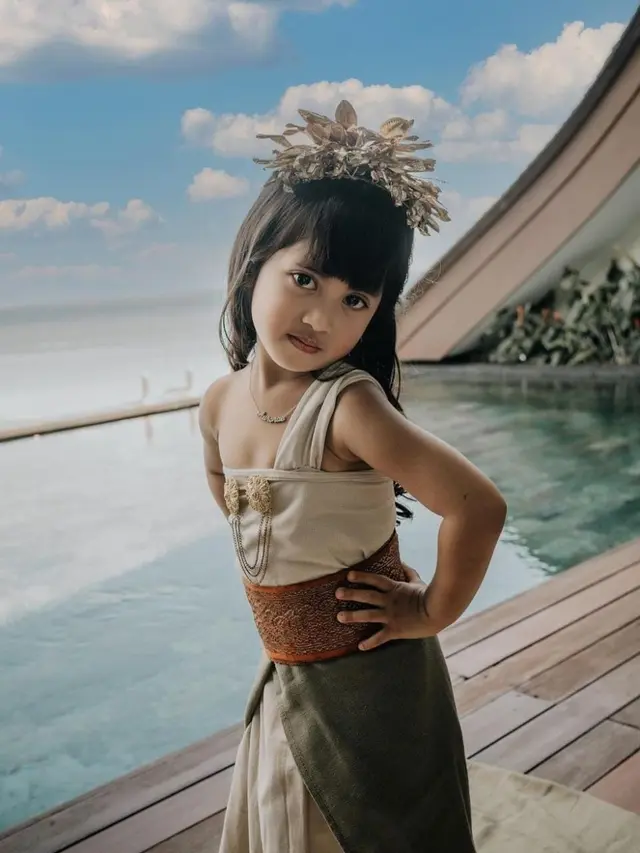 Potret Gemas Chava Anak Rachel Vennya