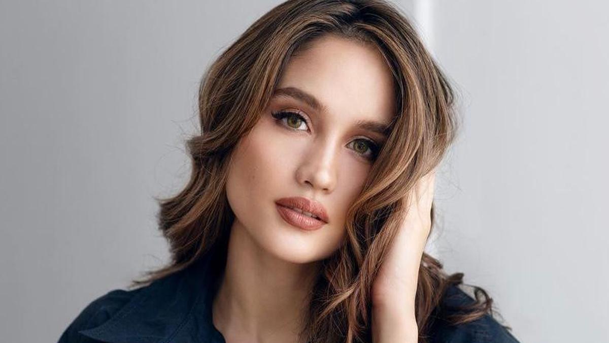 Inspirasi Warna Rambut untuk Kulit Kuning Langsat yang Memukau