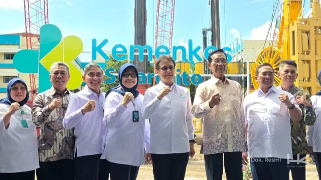 KSO Hutama Karya dan Wika resmi memulai pembangunan gedung Central Medical Unit (CMU) RSUP Dr. Sardjito Yogyakarta. Proyek 13 lantai ini merupakan bagian dari transformasi infrastruktur kesehatan nasional. (Dok HK)